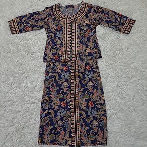 Singapore Exclusive Collection Airlines Uniform Costume Size Small Kids?